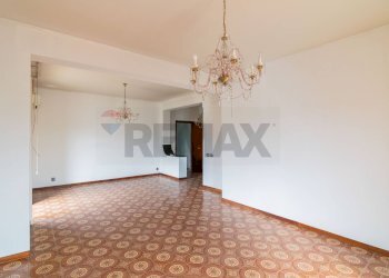 Stanza vuota - Four-room apartment Viale Europa
 
85, San Gregorio di Catania - photo 3