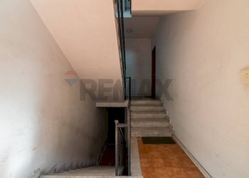 Scale - Four-room apartment Viale Europa
 
85, San Gregorio di Catania - photo 20
