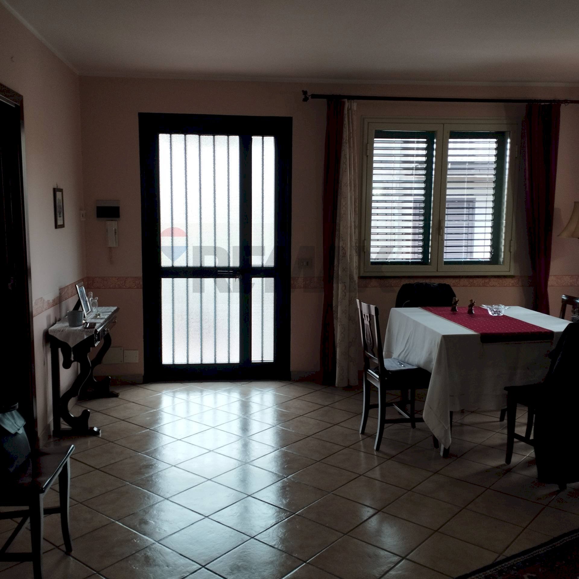 Sala da pranzo - Apartment VIA PO
27, Santa Maria di Licodia - photo 2