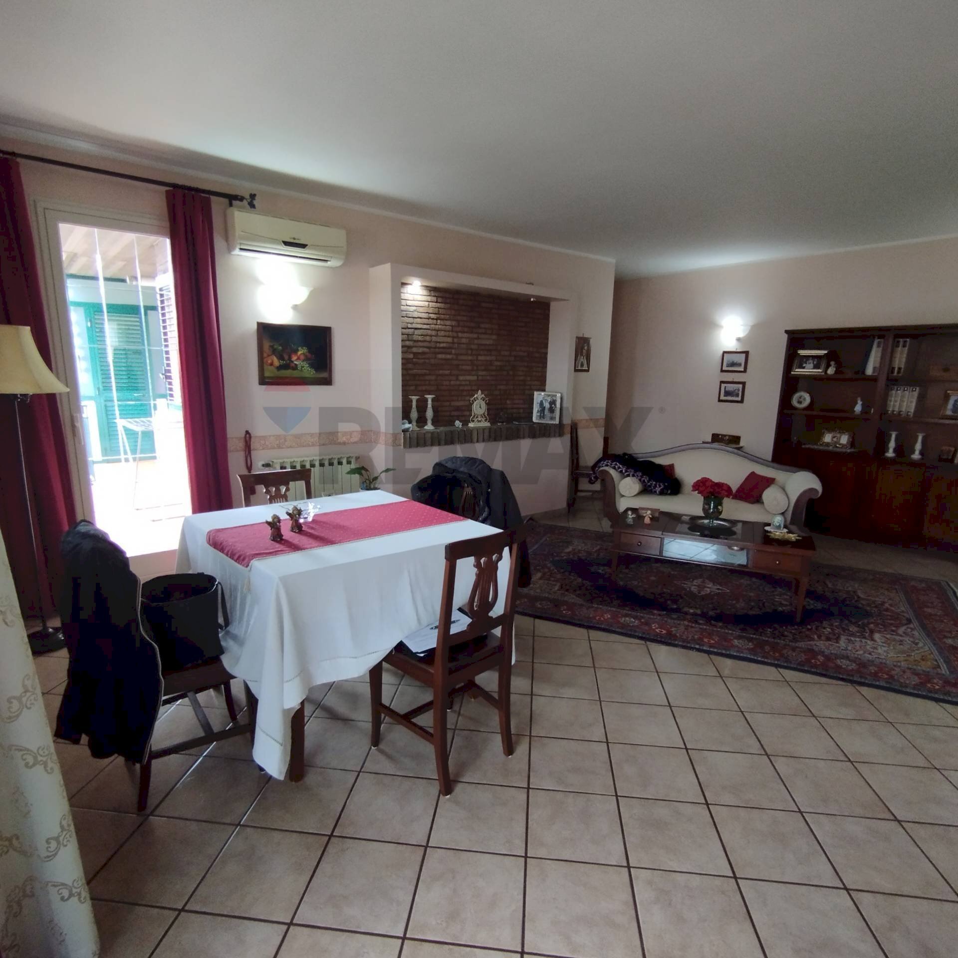 Sala da pranzo - Apartment VIA PO
27, Santa Maria di Licodia - photo 3