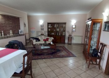 Sala da pranzo - Apartment VIA PO
 
27, Santa Maria di Licodia - photo 1