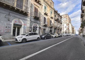Edificio all\'aperto - Locale Commerciale Via Antonino Di Sangiuliano
72, Catania - foto 22