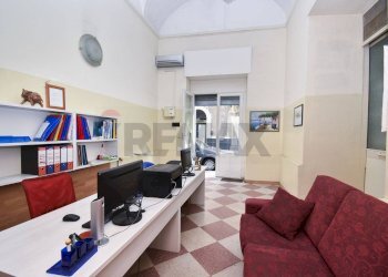 Ufficio - Locale Commerciale Via Antonino Di Sangiuliano
72, Catania - foto 5