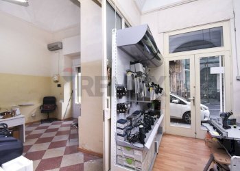 Cucina - Locale Commerciale Via Antonino Di Sangiuliano
72, Catania - foto 19