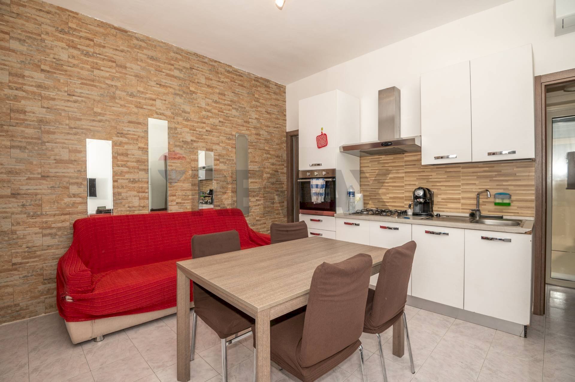 Cucina - Trilocale Viale Autonomia
 
81, Caltagirone - foto 1