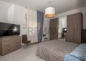 Camera / camera da letto - Trilocale Viale Autonomia
 
81, Caltagirone - foto 4