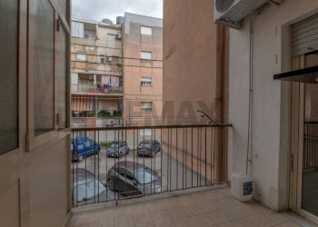 Balcone - Trilocale Viale Autonomia
 
81, Caltagirone - foto 13