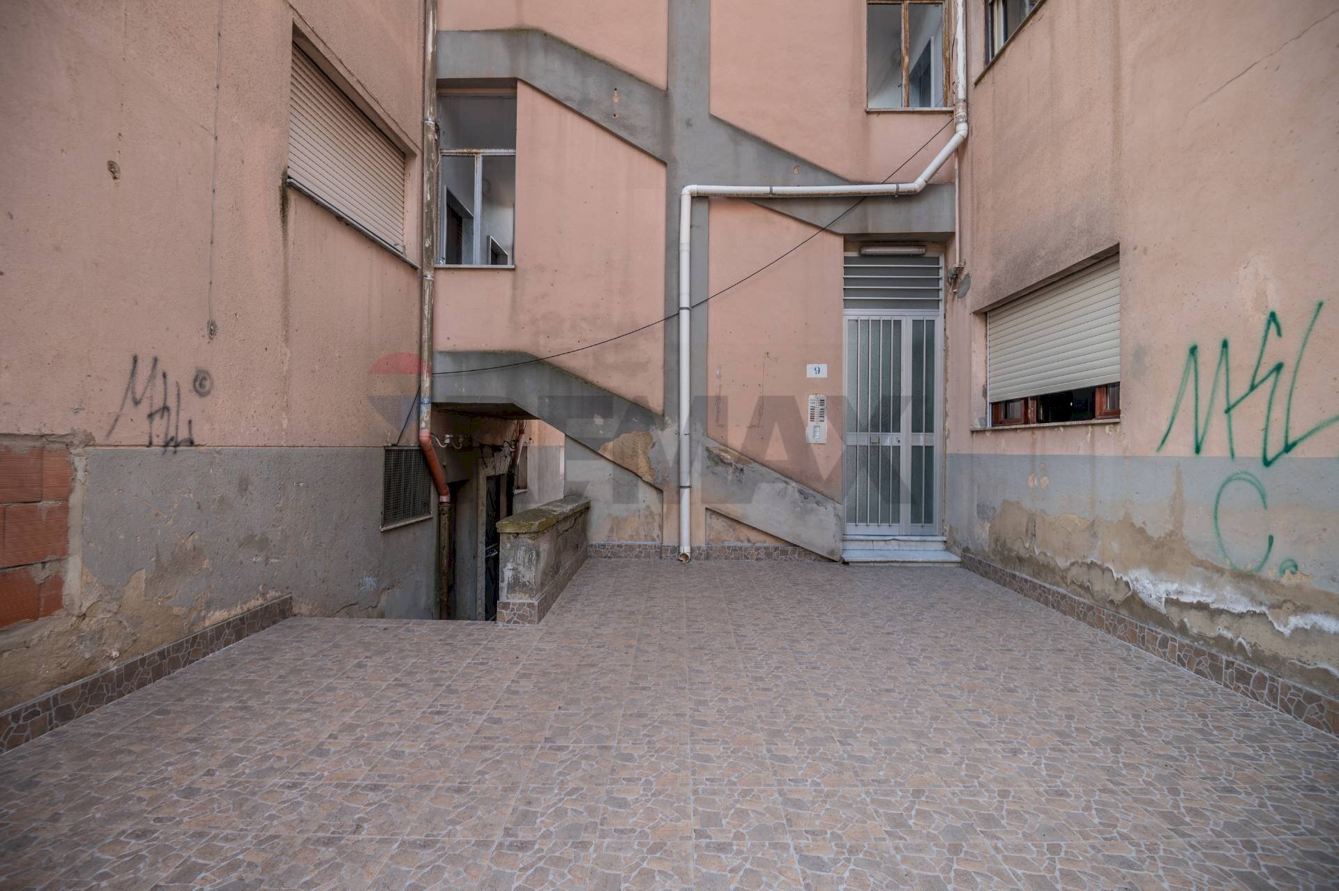 Terrazza - Cellar / Attic Viale Autonomia
 
81, Caltagirone - photo 2