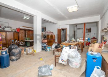 Dispensa di stoccaggio - Cellar / Attic Viale Autonomia
 
81, Caltagirone - photo 5