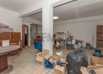 Dispensa di stoccaggio - Cellar / Attic Viale Autonomia
 
81, Caltagirone - photo 10