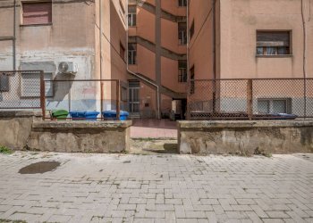 Edificio all\'aperto - Cellar / Attic Viale Autonomia
 
81, Caltagirone - photo 12