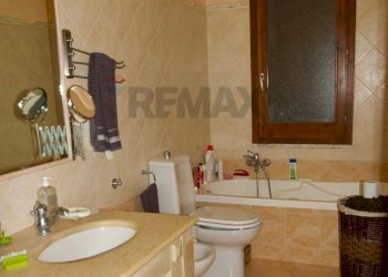 Bagno - Apartment Via Belgio
 
8, Bronte - photo 4