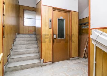 Ricezione / Lobby - Appartamento Via dei Vespri
 
96, Misterbianco - foto 2