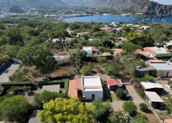 Vista delle montagne - Terreno edificabile Contrada Vulcanello
snc, Lipari - foto 1
