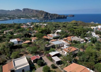 Vista dell\'acqua - Terreno edificabile Contrada Vulcanello
snc, Lipari - foto 11