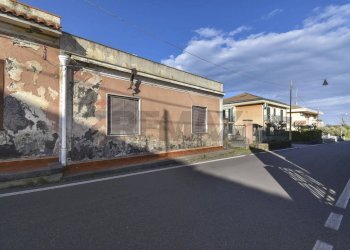 Casa all\'aperto - Casa indipendente Via Guardia Stazzo
 
57, Acireale - foto 2