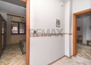 Hall / corridoio - Casa indipendente Via Guardia Stazzo
 
57, Acireale - foto 19