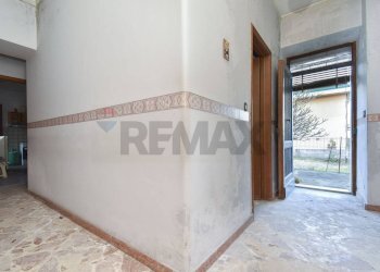 Hall / corridoio - Casa indipendente Via Guardia Stazzo
 
57, Acireale - foto 20