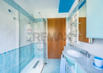 Bagno - Appartamento Via Silvio Pellico
49, Castelbellino - foto 10