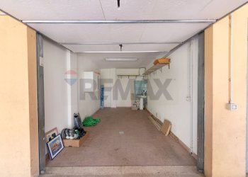 Parcheggio - Appartamento Via Silvio Pellico
49, Castelbellino - foto 17