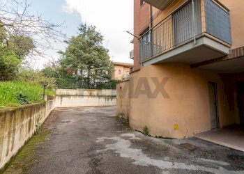 Casa all\'aperto - Appartamento Via Silvio Pellico
49, Castelbellino - foto 18