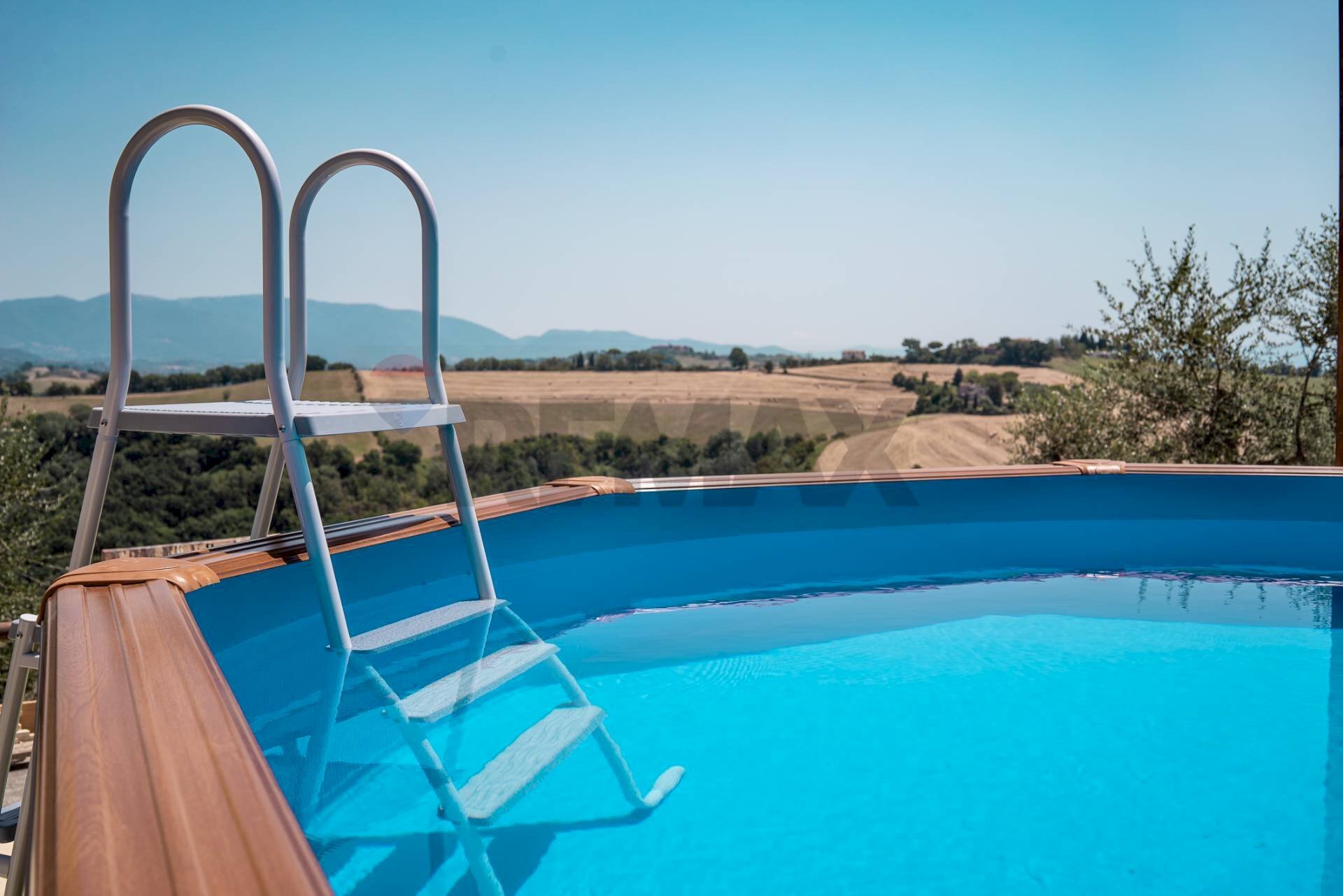 Piscina - Residence VIA VOCABOLO CHIORANO
 
10, Magliano Sabina - photo 1