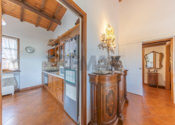 Hall / corridoio - Residence VIA VOCABOLO CHIORANO
 
10, Magliano Sabina - photo 6