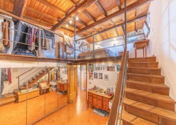 Scale - Residence VIA VOCABOLO CHIORANO
 
10, Magliano Sabina - photo 13