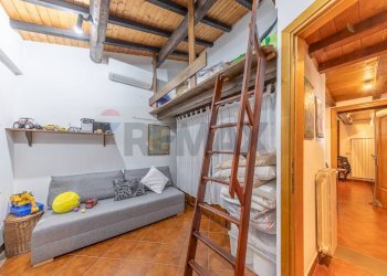 Soggiorno - Residence VIA VOCABOLO CHIORANO
 
10, Magliano Sabina - photo 18