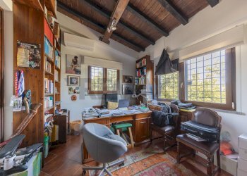 Ufficio - Residence VIA VOCABOLO CHIORANO
 
10, Magliano Sabina - photo 26