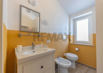 Bagno - Residence VIA VOCABOLO CHIORANO
 
10, Magliano Sabina - photo 48