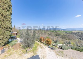 Vista delle montagne - Residence VIA VOCABOLO CHIORANO
 
10, Magliano Sabina - photo 61