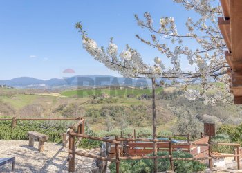 Vista delle montagne - Residence VIA VOCABOLO CHIORANO
 
10, Magliano Sabina - photo 76