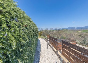 Vista delle montagne - Residence VIA VOCABOLO CHIORANO
 
10, Magliano Sabina - photo 78