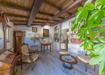 Soggiorno - Residence VIA VOCABOLO CHIORANO
 
10, Magliano Sabina - photo 82