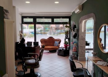 Soggiorno - Commercial Premises VIALE DUE GIUGNO
 
106, Cervia - photo 1