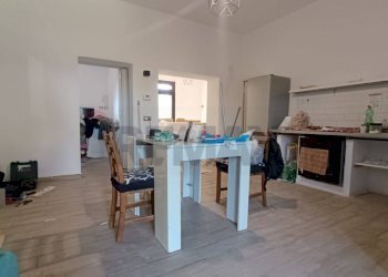 Sala da pranzo - Casa semi indipendente Aprilia - foto 6