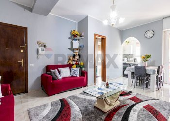 Sala da pranzo - Quadrilocale VIA SAN ROCCO
 
34, Monza - foto 3