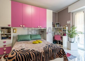 Camera / camera da letto - Quadrilocale VIA SAN ROCCO
 
34, Monza - foto 25