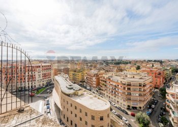 Edificio all\'aperto - Quadrilocale Viale XXI Aprile
 
109, Roma - foto 2