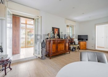 Soggiorno - Quadrilocale Viale XXI Aprile
 
109, Roma - foto 15