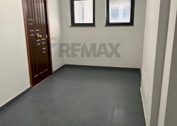 Stanza vuota - Quadrilocale S.S.114 San Filippo
 
185, Messina - foto 7