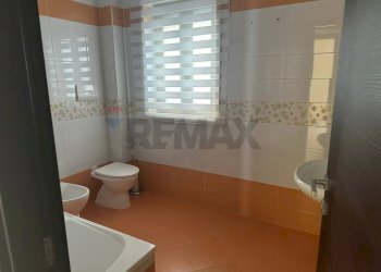 Bagno - Quadrilocale S.S.114 San Filippo
 
185, Messina - foto 17