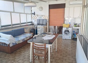 Sala da pranzo - Quadrilocale via Stazione
 
1, Mascali - foto 2