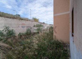 Non correlato - Casa semi indipendente C/da Petrazza, Messina - foto 35
