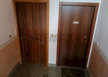 Hall / corridoio - Apartment Cesare Terranona
 
1, Riesi - photo 6