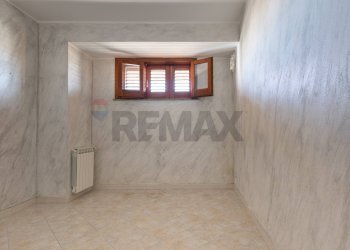 Stanza vuota - Three-room apartment Via Finocchiari
 
178, Aci Catena - photo 6