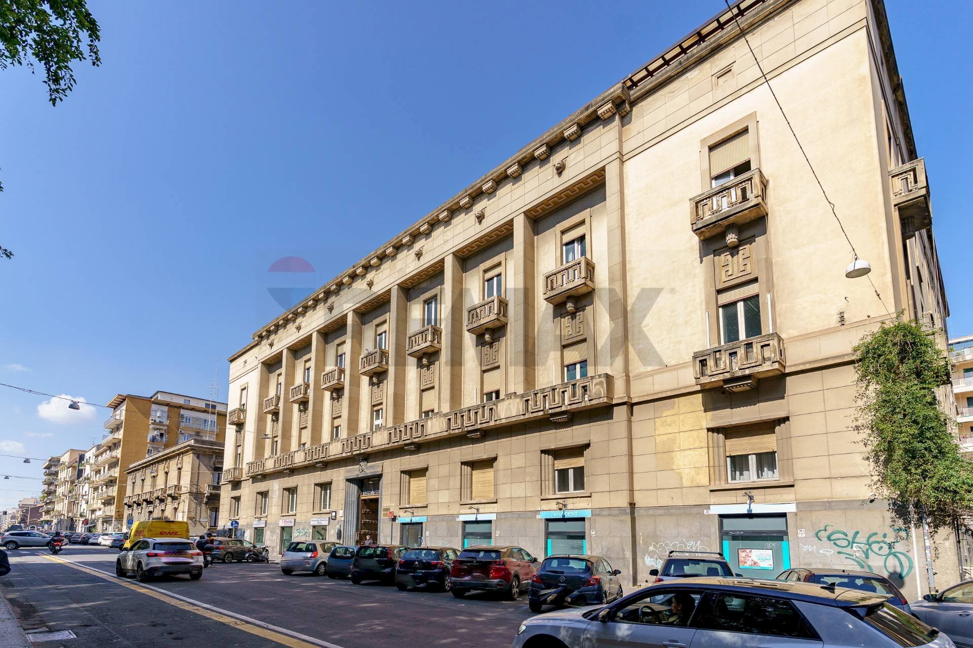 Edificio all\'aperto - Appartamento Via Gabriele D'annunzio
 
33, Catania - foto 1