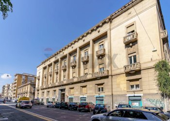 Edificio all\'aperto - Apartment Via Gabriele D'annunzio
 
33, Catania - photo 1