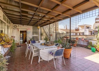 Terrazza - Apartment Via Gabriele D'annunzio
 
33, Catania - photo 9